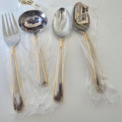 Mikasa Gold Accented Stainless Steel Serving Set – 4-Piece Collection (New in Packaging)