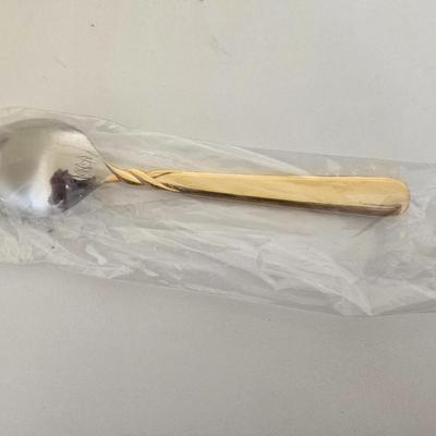 Mikasa Gold Accented Stainless Steel Serving Set – 4-Piece Collection (New in Packaging)