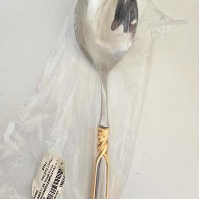 Mikasa Pirouette Gold Accented Serving Utensils – Set of 3 (New in Packaging)