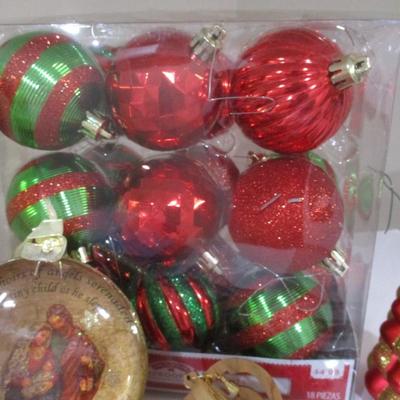 Assortment Of Christmas Ornaments & Decorations #10