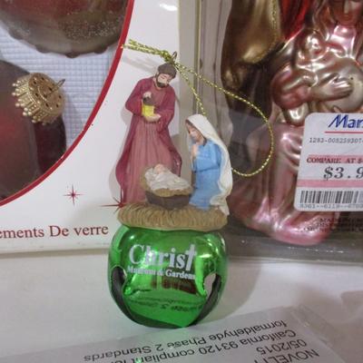 Assortment Of Christmas Ornaments & Decorations #10