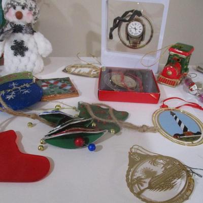 Assortment Of Christmas Ornaments & Decorations Tree Jewelry #11