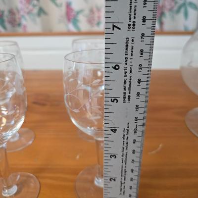 Princess House Heritage Entertaining Set – Etched Glass Vase / Bowl & 4 Goblets