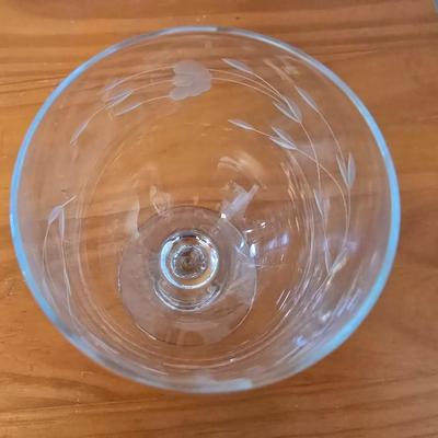 Princess House Heritage Entertaining Set – Etched Glass Vase / Bowl & 4 Goblets