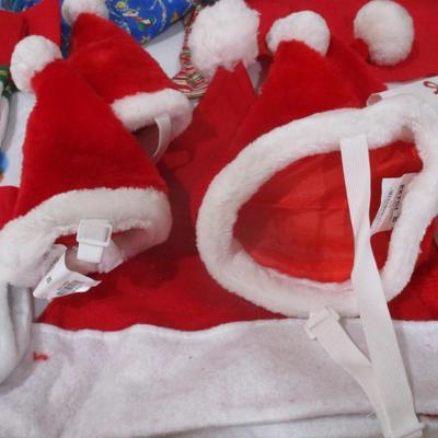 Holiday Stockings & Linens #15