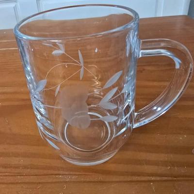 Princess House Heritage Etched Glass Cake Dome & Set of 6 mugs