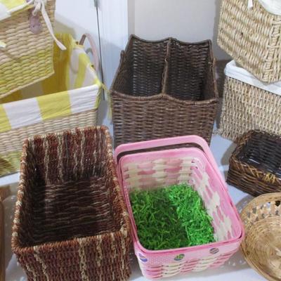 Assortment Of Wicker Baskets (SR)