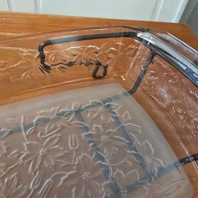 Princess House Fantasia Etched Glass Bakeware roasting pots– Set of 2 with 1 lid and metal racks