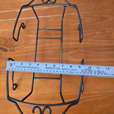 Princess House Fantasia Etched Glass Bakeware roasting pots– Set of 2 with 1 lid and metal racks