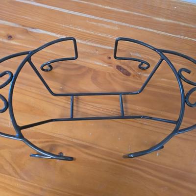 Princess House Fantasia Covered Casserole Dish with Stand