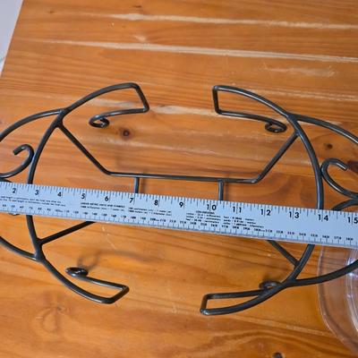 Princess House Fantasia Covered Casserole Dish with Stand