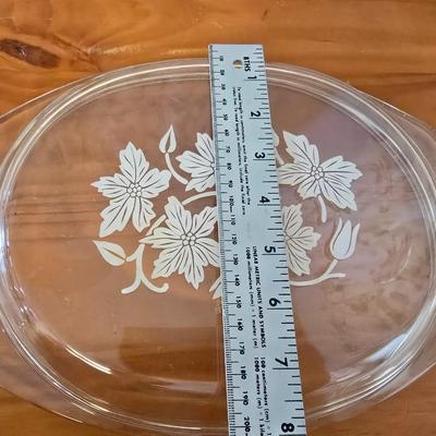 Princess House Fantasia Covered Casserole Dish with Stand