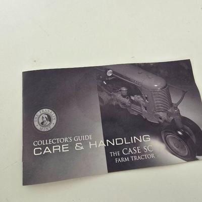 Franklin Mint Case SC Die-Cast Farm Tractor Model with Collector’s Guide – Scale Replica