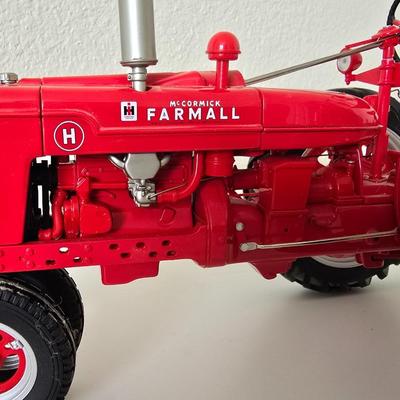 1997 Case Corporation McCormick Farmall Model H Die-Cast Tractor – Collector's Edition