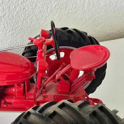 1997 Case Corporation McCormick Farmall Model H Die-Cast Tractor – Collector's Edition