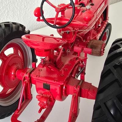 1997 Case Corporation McCormick Farmall Model H Die-Cast Tractor – Collector's Edition