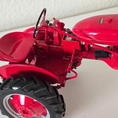 Franklin Mint McCormick Farmall A Die-Cast Tractor – With Display Card