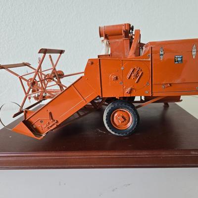 Franklin Mint Allis-Chalmers Type 60A All-Crop Harvester – Die-Cast Model on Base