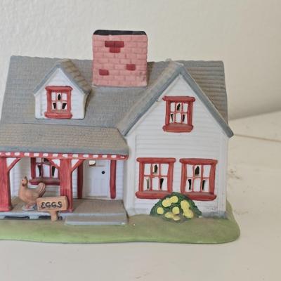 Ceramic Country Farmhouse Tealight Holder – "Eggs for Sale" Cottage Scene