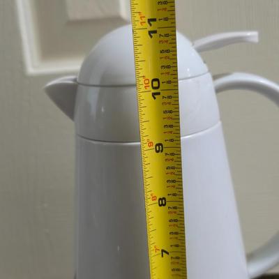 Modern Kitchen Essentials – Hamilton Beach Hand Blender & White Thermal Carafe