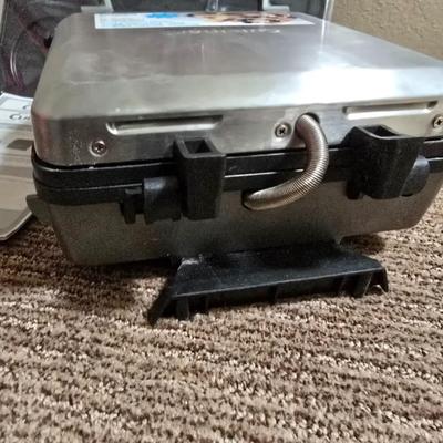 Cuisinart Belgian Waffle Maker with Pancake Plate Insert – Complete Set