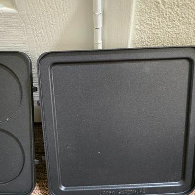 Cuisinart Belgian Waffle Maker with Pancake Plate Insert – Complete Set