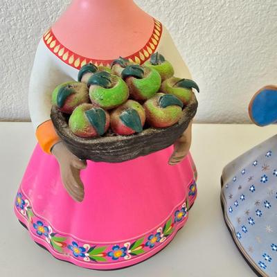 Hand-Painted Mexican Folk Art Figurines – Set of 2