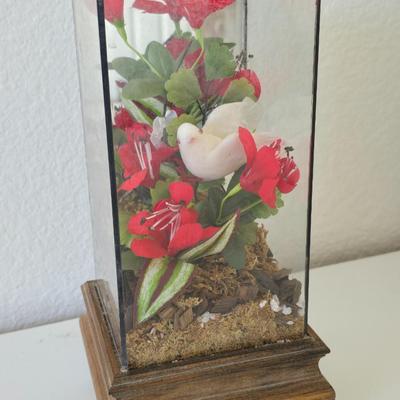 Vintage Glass Faux Floral Keepsake Terrarium music boxes – Set of 2