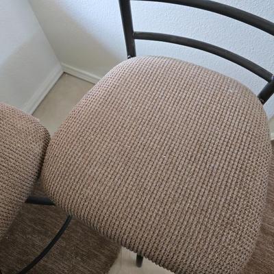 Set of 4 Swivel Bar Stools – Metal Frame with Upholstered Seats