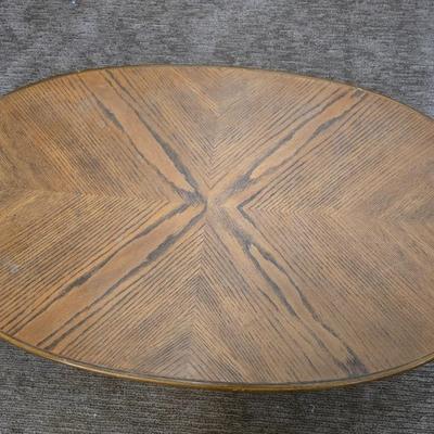 Vintage Oval Wood Coffee Table with Cabriole Legs – 16”H x 46”W x 26”D