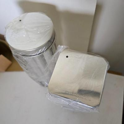 Pampered Chef Bread Tube Set (Scalloped & Square) + Vintage Strainer