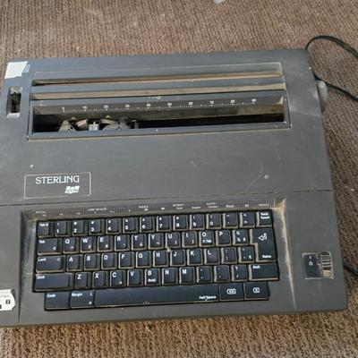 Retro Office Electronics Lot – SCM Sterling Electric Typewriter & DYMO LetraTag Label Maker