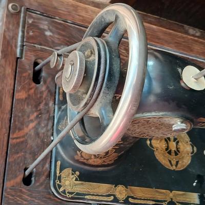 Antique Franklin Treadle Sewing Machine in Oak Cabinet – Ornate Cast Iron Base