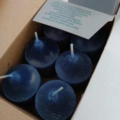 Party Lite Modern Metal Candle Holder Lot with Extra Party lite Votives