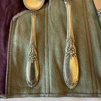 TOWLE STERLING SILVER FLATWARE "OLD MIRROR" PATTERN 124.5 grams
