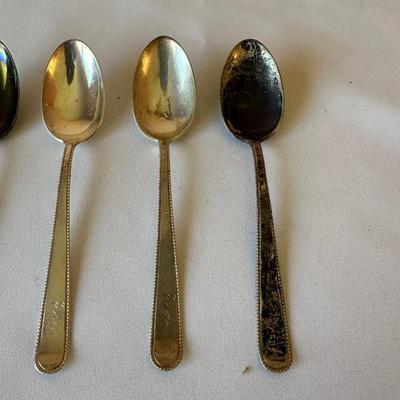 4 STERLING SILVER TEASPOONS 71.5 grams