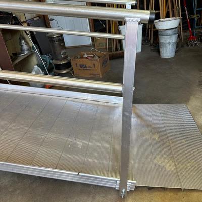 ALUMINUM MOBILITY RAMP