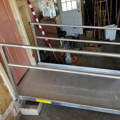 ALUMINUM MOBILITY RAMP