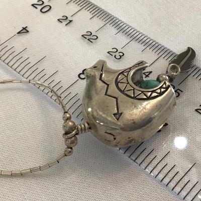 Vintage Native Zuni Bear Type Necklace