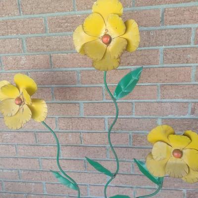Outdoor Yard Art Metal Yellow Flowers