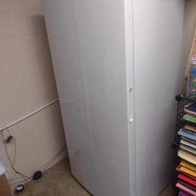 Frigidaire Stand Up Freezer