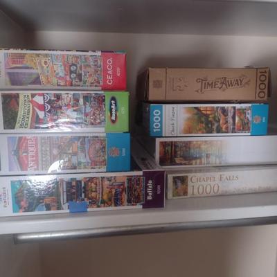 Assortment of Games and Puzzles (See all Pictures)