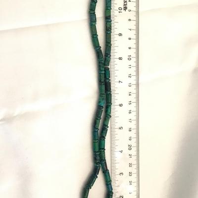 Semi precious polished Stone Necklace Vintage