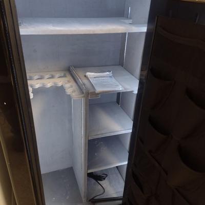 Superior Safe Company Master 25 Sportsman Fire Resistant Safe