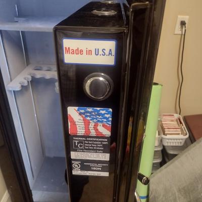 Superior Safe Company Master 25 Sportsman Fire Resistant Safe
