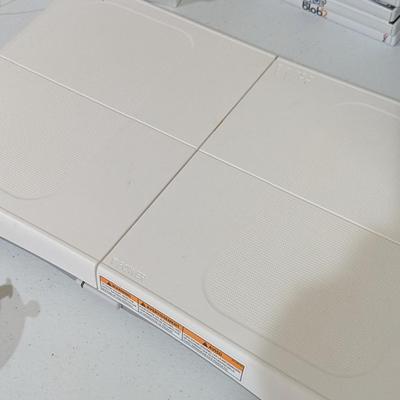 Wii Game Set With Games (SR)