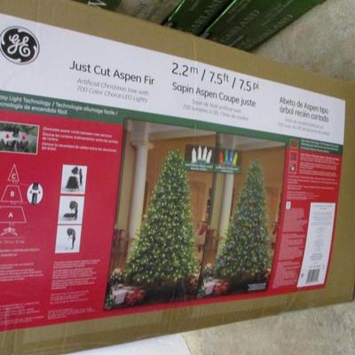7.5 Foot Just Cut Aspen Fir Artificial Tree LED Lights
