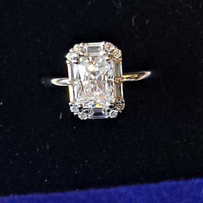 2 ct Moissanite Diamond Ring GRA CERTIFIED