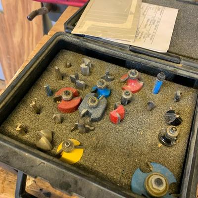 Black & Decker Router and Router Bits Lot