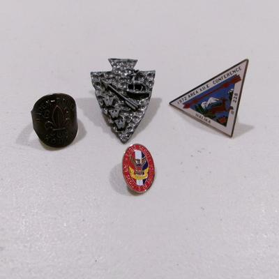 Vintage Boy Scout Neckerchiefs Standing Bear Walika - M (SR)